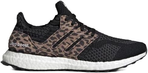 حذاء Ultraboost 5.0 DNA للسيدات من Adidas، أسود أساسي/أسود أساسي/كربون in Saudi Arabia