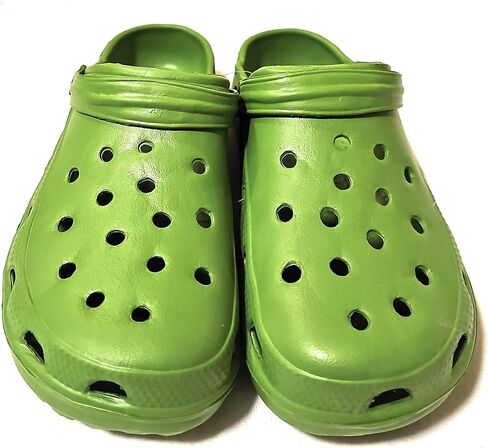 قباقيب للبالغين من الجنسين للنساء والرجال in Kuwait