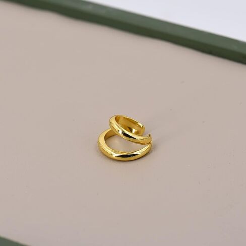 طبقة أذن واحدة | صفعة أذن بخط مزدوج باللون الذهبي | صفعة أذن أساسية مزدوجة [تُباع كصفعة واحدة] in Kuwait