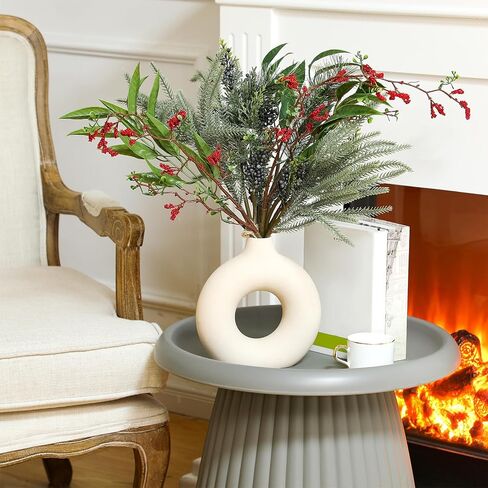 3 حزمه فرع إبرة الصنوبر الاصطناعي مجموعة عيد الميلاد وهمية العرعر التوت حزمة فو أوراق الأوكالبتوس أوراق السرخس الاصطناعية DIY بها بنفسك عيد الميلاد عطلة الديكور زهرية الخضار ديكور المنزل in Kuwait