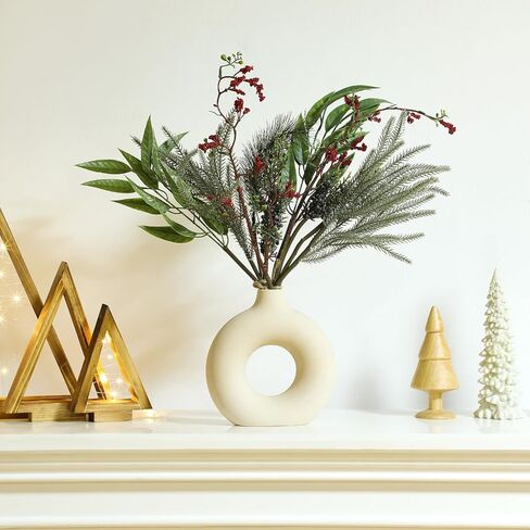 3 حزمه فرع إبرة الصنوبر الاصطناعي مجموعة عيد الميلاد وهمية العرعر التوت حزمة فو أوراق الأوكالبتوس أوراق السرخس الاصطناعية DIY بها بنفسك عيد الميلاد عطلة الديكور زهرية الخضار ديكور المنزل in Kuwait