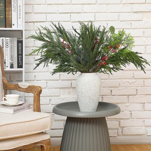 3 حزمه فرع إبرة الصنوبر الاصطناعي مجموعة عيد الميلاد وهمية العرعر التوت حزمة فو أوراق الأوكالبتوس أوراق السرخس الاصطناعية DIY بها بنفسك عيد الميلاد عطلة الديكور زهرية الخضار ديكور المنزل in Kuwait