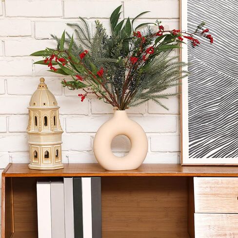 3 حزمه فرع إبرة الصنوبر الاصطناعي مجموعة عيد الميلاد وهمية العرعر التوت حزمة فو أوراق الأوكالبتوس أوراق السرخس الاصطناعية DIY بها بنفسك عيد الميلاد عطلة الديكور زهرية الخضار ديكور المنزل in Kuwait