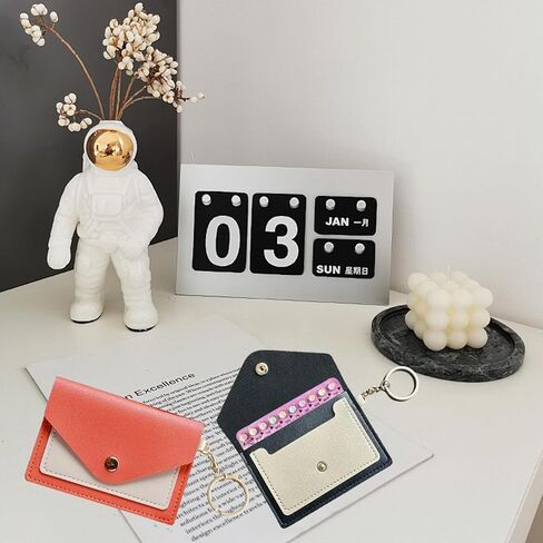 3 عبوات حامل حبوب منع الحمل لطيف مقاس 4.3 × 3 بوصة حامل حبوب صغير لمحفظة من جلد البولي يوريثان، حزمة كم حبوب منع الحمل مع حلقة مفاتيح (وردي، أسود، برتقالي) in Kuwait