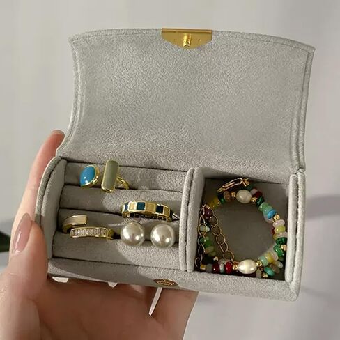 Mini Earring Jewelry Travel Case, Portable Traveling Jewelry Organizer Storage Case, Cute Small Jewelry Organizer Box, Jewelry Storage Holder for Womens Girls Rings Earrings Necklaces (Pink) in Kuwait