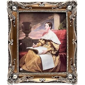 8x10 Vintage Picture Frame Gold, 8 by 10 Antique Picture Frames with Glass Front, Ornate Baroque Frame, Tabletop & Wall Hanging, Photo Display, Gold
