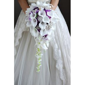 New Bridal Bouquet, Wedding Flowers, Calla Lilies, Artificial Flowers, Waterfalls, Water Drop Style, Collection Decorations (Royal Blue)