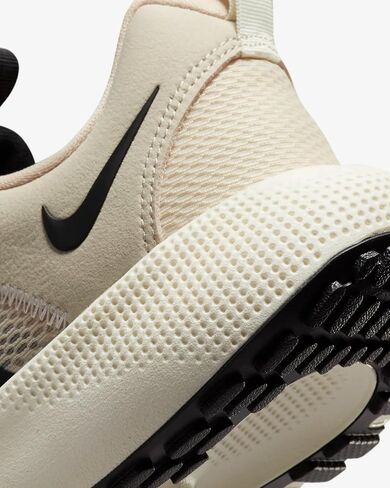 حذاء Nike WMNS React Escape RN 2 (DJ9976-100)_7.5 - ساند دريفت/بلاك شراع in Saudi Arabia
