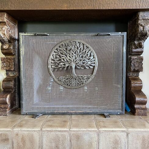 لوحة فنية جدارية صغيرة لشجرة الحياة العضوية مؤطرة، 17.25 بوصة، ديكور فني معدني معلق على الحائط، مصنوعة يدويًا في هايتي، داخلي وخارجي، جذور عائلية من الفولاذ المعاد تدويره in Kuwait