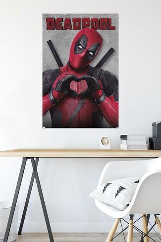 Trends International Marvel Deadpool Legacy - ملصق حائط على شكل قلب، 22.37 بوصة × 34.00 بوصة، إصدار ممتاز غير مؤطر in Saudi Arabia