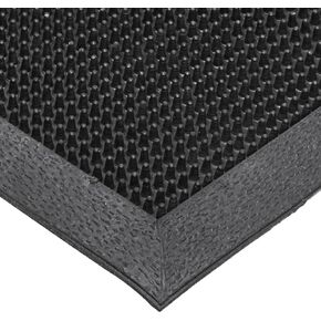 NoTrax T28 Finger Scrape® Flexible Rubber Scraper Mat, 24" X 32" Black