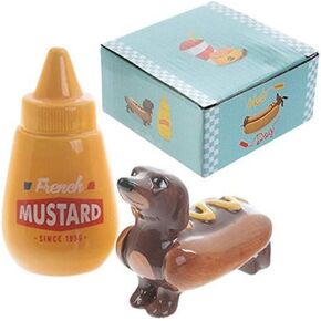 Puckator Ceramic Sausage Dog and Mustard Salt and Pepper Set (2), 165.0g, Multicoloured, Round, Hand wash only, Combined-pepper-and-salt-shakers, 5.35 x 5.2 x 9.5 inches
