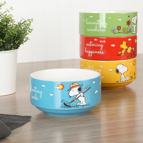 طقم أوعية من الخزف الحجري المزخرف مقاس 5.5 بوصة من Peanuts Snoopy مكون من 4 قطع in Saudi Arabia