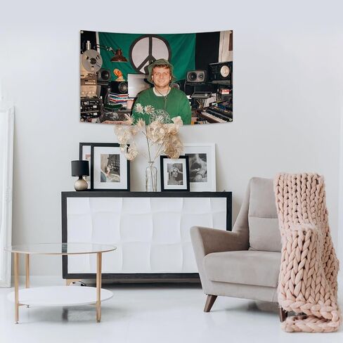 المغني DemarcoO نسيج 3x5 FT ملصق الموسيقى المفروشات لديكور غرفة النوم الكلية، غرفة نوم، رجل الكهف in Kuwait
