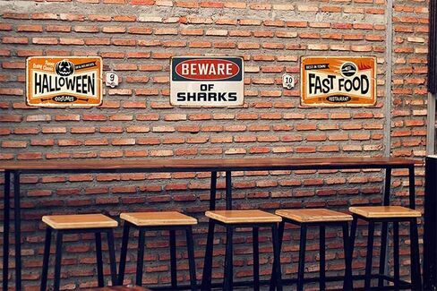 AOYEGO Beware Of Sharks Tin Sign, Vintage Metal Tin Signs for Cafes Bars Pubs Shop Wall Decorative Funny Retro Signs for Men Women 8x12 Inch in Saudi Arabia