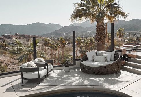 Momeni Cove Recycled P.E.T Area Rug, Charcoal, 2'3" X 8' Runner in Saudi Arabia