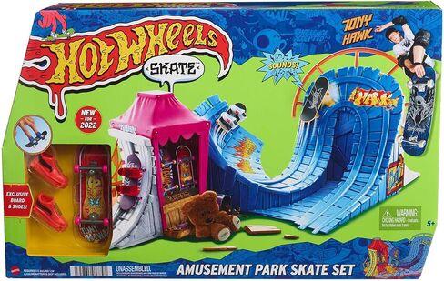 Hot Wheels Skate Amusement Park Skate Set, with 1 Exclusive Tony Hawk Fingerboard & 1 Pair of Skate Shoes, Kid-Activated Sounds, Toy for Kids in Saudi Arabia