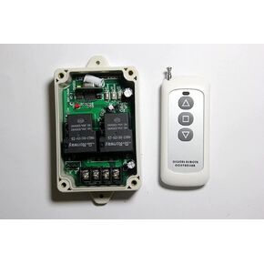 Universal DC 12V Motor Control Radio Remote Control High Performance 30A Range 200M Linear Actuators Linear Motor Forward and Reverse Radio Remote Control Pump Winch Door Control Shutters