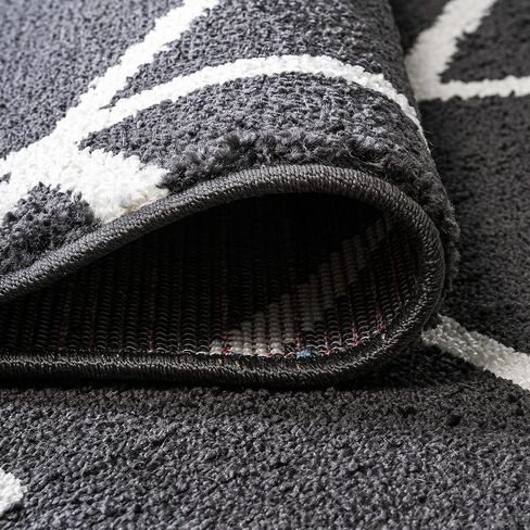 JONATHAN Y SEU101A-8 Tumbling Blocks Modern Geometric Indoor Area-Rug Contemporary Casual Easy-Cleaning Bedroom Kitchen Living Room Non Shedding, 8 X 10, Black/White in Saudi Arabia