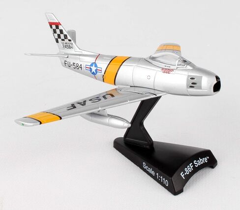 Daron Worldwide Trading F/A-18C Hornet Blue Angels 1:150 Vehicle in Kuwait