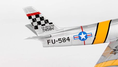 Daron Worldwide Trading F/A-18C Hornet Blue Angels 1:150 Vehicle in Kuwait