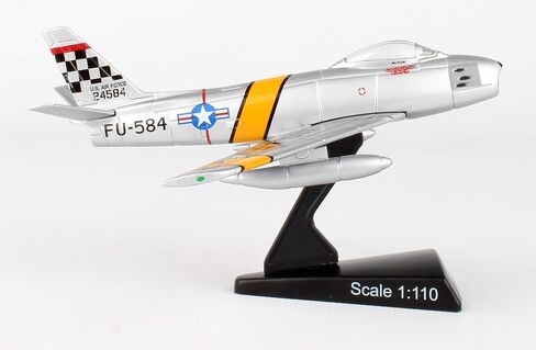 Daron Worldwide Trading F/A-18C Hornet Blue Angels 1:150 Vehicle in Kuwait