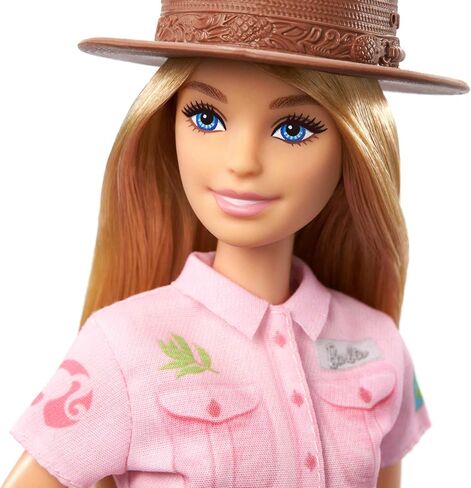 باربي دمية صالون تصفيف الشعر (12 انش/30.40 سم)، شعر ارجواني، اكسسوارات Gtw36 in Kuwait