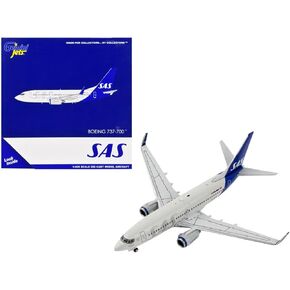 GeminiJets G2SWA1010F Southwest Airlines 737-700 California One/Flaps Down; Scale 1:200