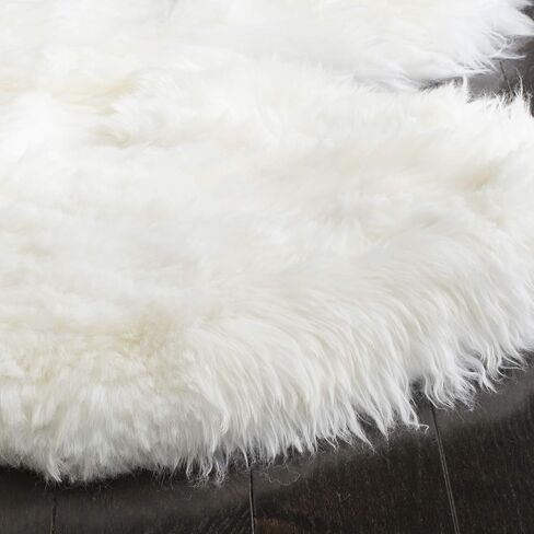 SAFAVIEH Sheep Skin Collection Accent Rug - 3' x 5', Natural & White, Handmade Rustic Glam Genuine Pelt, 3.4-inch Thick Ideal for High Traffic Areas in Entryway, Living Room, Bedroom (SHS211A) in Saudi Arabia