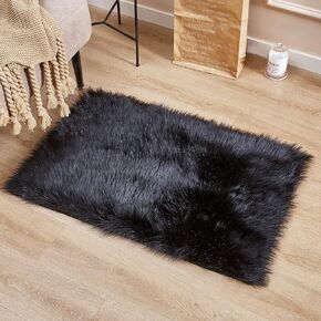 Super Soft Beige Round Faux Fur Area Rugs, Fuzzy Fluffy Sheepskin Carpet, Shaggy Furry Floor Mat for Nursery Rugs Living Room Bedroom Bedside, 3 x 3 Feet