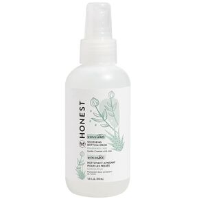 The Honest Company Soothing Baby Bottom Wash | Gently Cleanses + Refreshes | Naturally Derived, Non-Irritating, Made with Aloe | 5 fl oz