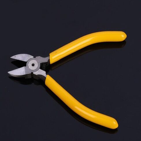 Dykes 4.5" Side Cutter Diagonal Wire Cutting Pliers Diagonal Wire Cutter Side Cutting Pliers in Saudi Arabia