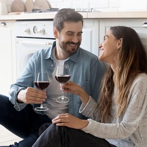 Plastic Wine Glasses Set of 4(15oz) |Unbreakable Wine Glasses with Stem|100% Tritan & BPA Free |Dishwasher Safe| Awesome For Pool, Beach, Travel, Pool, Camping, Beach, Picnic, Everyday Use. in Kuwait