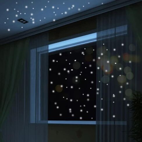 140Pcs Glow in The Dark Wall Stickers, Dots Luminous Wall Decals Ceiling Decals for Kids Room Home Decor Children's Room Bedroom and Living Room in Kuwait
