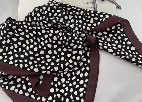 أوشحة حريرية مربعة 100% - 21 بوصة × 21 بوصة - وشاح خفيف الوزن مطبوع رقميًا للرقبة in Kuwait