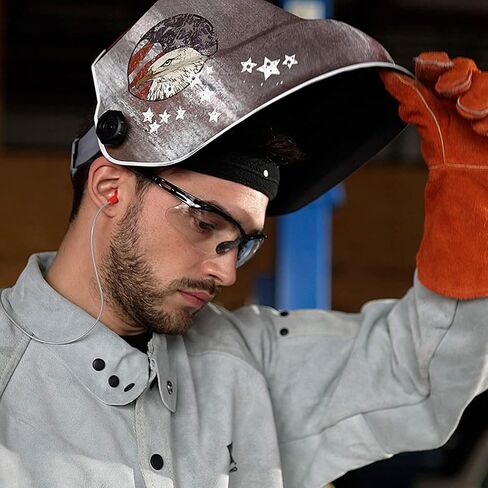 غطاء لحام جرافيكي ممتاز من Jackson Safety مزود بوحدة التغذية التلقائية للمستندات - خوذة لحام ذات تعتيم تلقائي خفيفة الوزن للغاية - ANSI Z87.1 (أنماط متعددة) in Kuwait