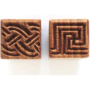 أدوات الفخار MKM "Stamps 4 Clay" ختم زخرفي مربع صغير للطين (Sss-144 Dog Paw) in Kuwait