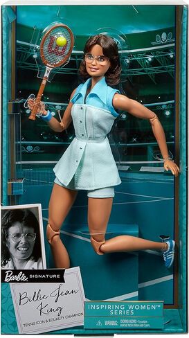 Barbie Role Models Naomi Osaka Barbie Doll (11.5-in, Curly Brunette Hair) Posable, Wearing Tennis Dress, Shoes & Visor, with Racket, For Kids & Collectors in Saudi Arabia