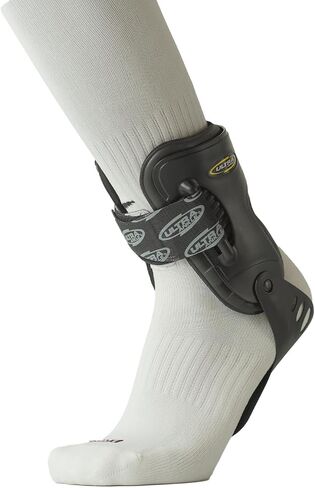 Ultra High-5® Ankle Brace – Advanced Reinforcement & Recovery for Chronic Ankle Instability & Reoccurring Joint Pain, Versatile Fit for Both Ankles, Ideal for Athletes & Active Lifestyles in Saudi Arabia