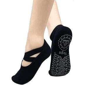 Yoga Socks Non Slip Skid Socks with Grips for Pilates Ballet Barre Girls Non-Skid Cover Toes Grip Socks pair, Black