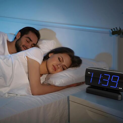 ساعة منبه رقمية LED للمنزل لغرفة النوم، قاعدة دوارة، تعمل بمنفذ الطاقة، تشغيل بسيط، منبه، قيلولة بعد الظهر، باهتة السطوع، شاشة عرض رقمية زرقاء كبيرة (أزرق) in Kuwait