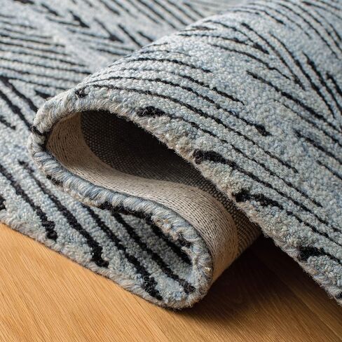 SAFAVIEH Micro-Loop Collection Runner Rug - 2'3" x 7', Light Blue & Charcoal, Handmade Wool, Ideal for High Traffic Areas in Living Room, Bedroom (MLP179M) in Saudi Arabia