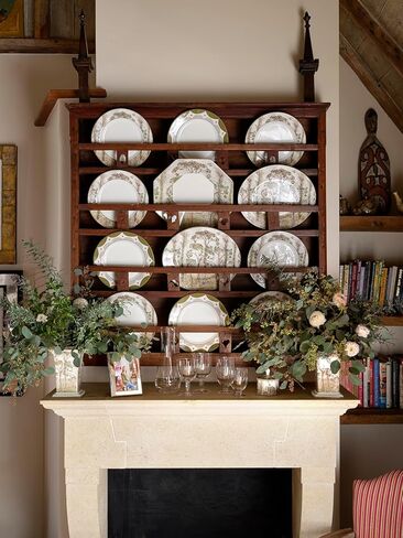 Spode Kit Kemp Tall Trees 8" Vase | Enchanted Forest Design | Porcelain | Dishwasher Safe | Elevate Your Home Decor | Displaying Fresh and Artificial Flowers | Ideal Gift for Nature-Inspired Spaces in Kuwait