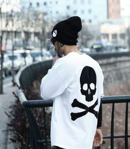 قبعة بانك روك للرجال قبعة جمجمة ملابس سوداء in Kuwait