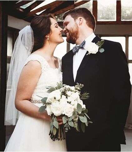 طرحة زفاف Easedaily Bride قصيرة الخصر بطول 1 طبقة من تول الزفاف وإكسسوارات الشعر مع مشط وحافة مقصوصة (28 بوصة) in Kuwait