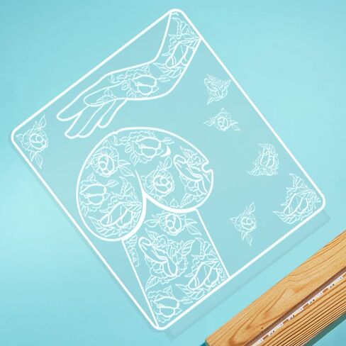 Bestie Gifts ضوء ليلي LED من القلب لأفضل صديق - هدايا عيد ميلاد Bestie - مصباح يعمل بمنفذ USB مع تصميم Pinky Promise ورسالة مؤثرة - قاعدة خشبية - هدية صداقة مثالية لديكور المنزل in Kuwait