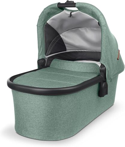 Bassinet- Anthony (White and Grey Chenille/Carbon) in Saudi Arabia