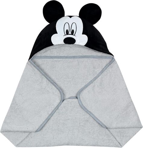 Lambs & Ivy Star Wars The Child/Baby Yoda/Grogu Gray Hooded Baby Bath Towel in Kuwait