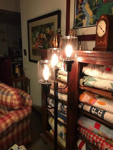 Rolay Vintage Edison Bulbs, 25W Clear Glass Antique Vintage Old Fashioned E26 Incandescent Light Bulbs, 1 Pack in Kuwait