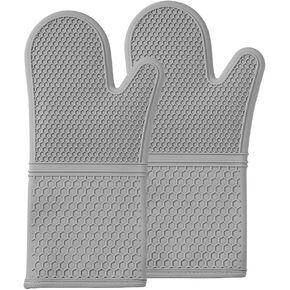 Restaurantware Comfy Grip 4.3 x 3.5 x 4.2 Inch Mini Oven Mitt Pot Holders 1 Food-Grade Finger Mitt Set - 2-Piece Set Oven-Ready Up To 446F Gray Silicone Pinch Mitts Ribbed Texture Dishwashable